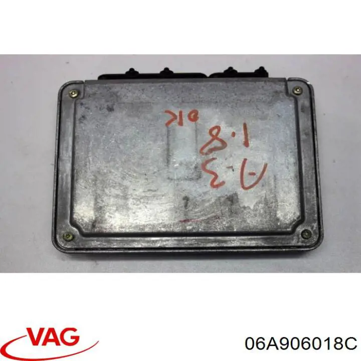 Блок двигуна VAG 06A906018C