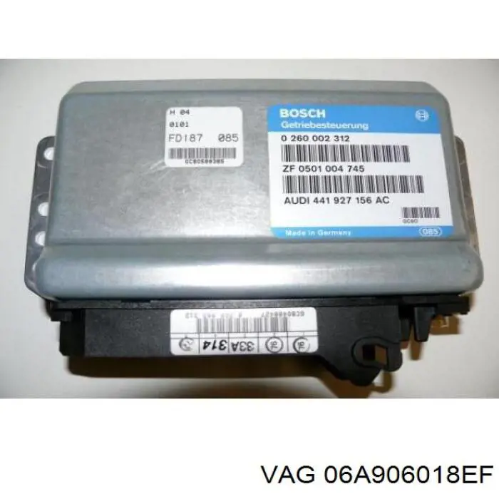Електронний блок керування двигуном 06A906018EF VAG