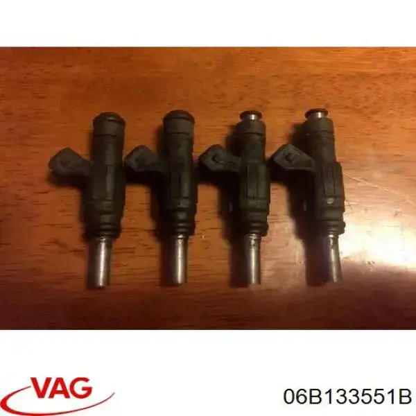 Паливні форсунки 280155825 Bosch