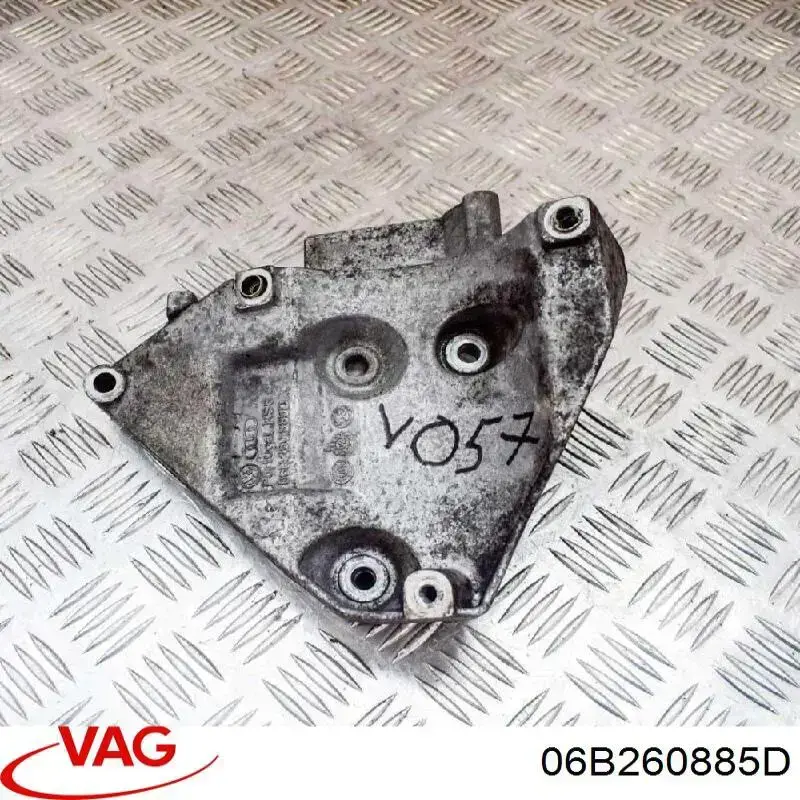 Купити 06B260885D VAG Кронштейн компресора кондиціонера