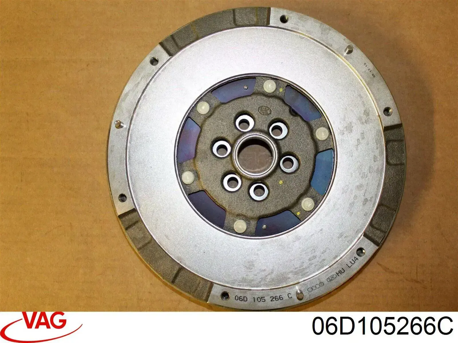 Купити 06D105266C VAG Маховик із зубчастим ободом в зборі