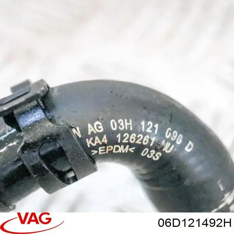 Купити 06D121492F VAG Шланг/патрубок рідинного охолодження турбіни, обратка