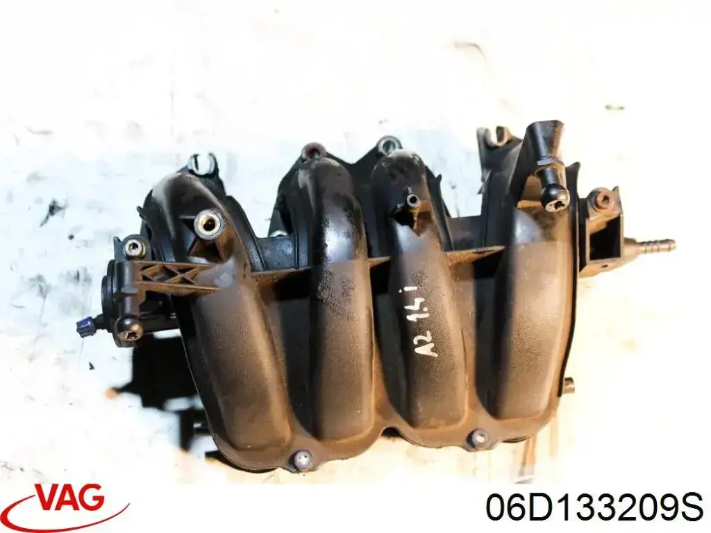 Рампа форсунок системи упорскування палива VAG 06D133209S ціна, від 38.09 USD