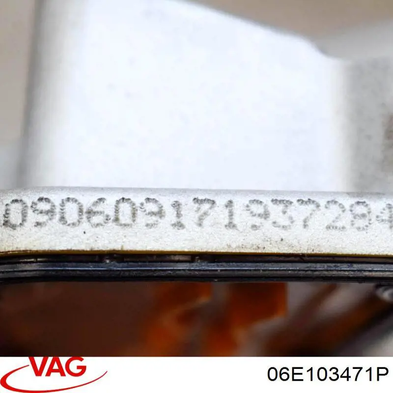 Кришка клапанна, ліва VAG 06E103471P