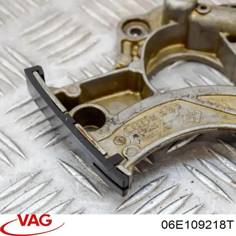 Натягувач ланцюга ГРМ, правий VAG 06E109218T ціна, від 42.79 USD