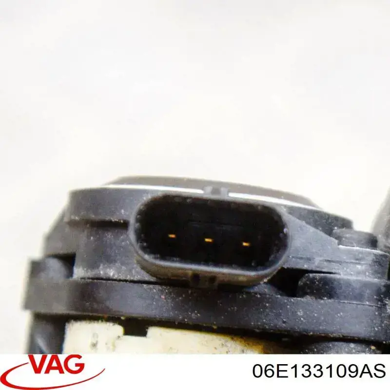 Колектор впускний нижній 06E133109AS VAG