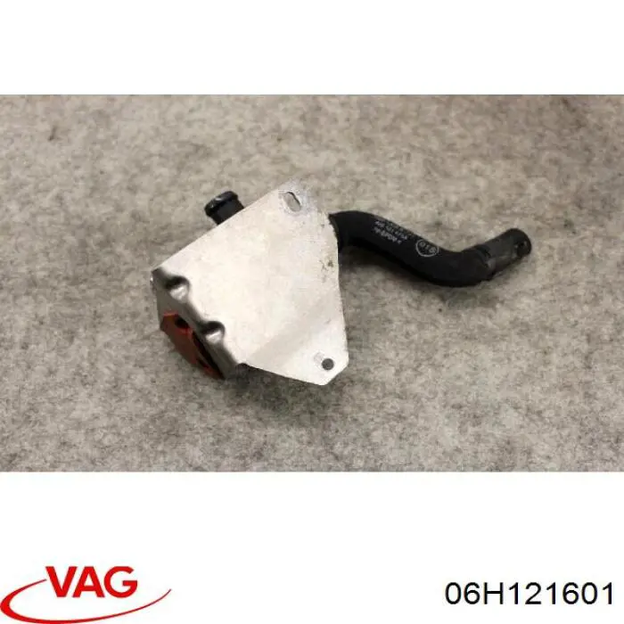 Купити 06H121601 VAG Помпа водяна, додатковий електричний