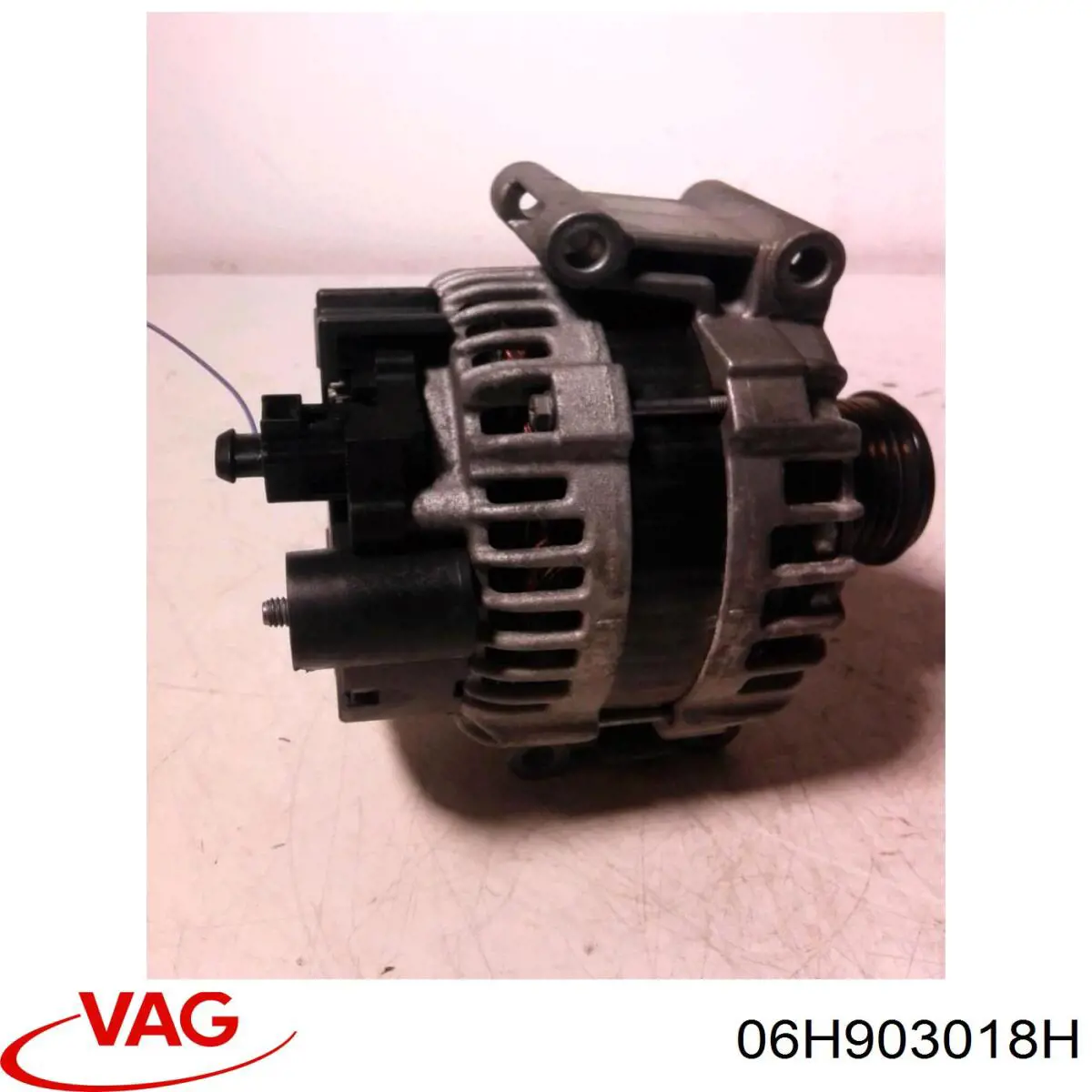 Генератор VAG 06H903018H ціна, від 63.33 USD