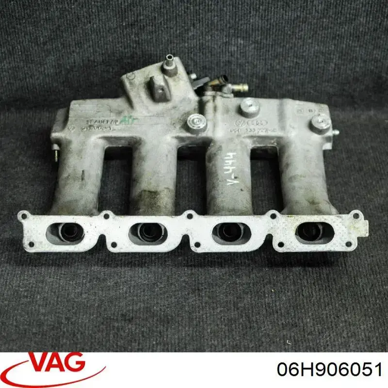 Датчик тиску палива 06H906051 VAG