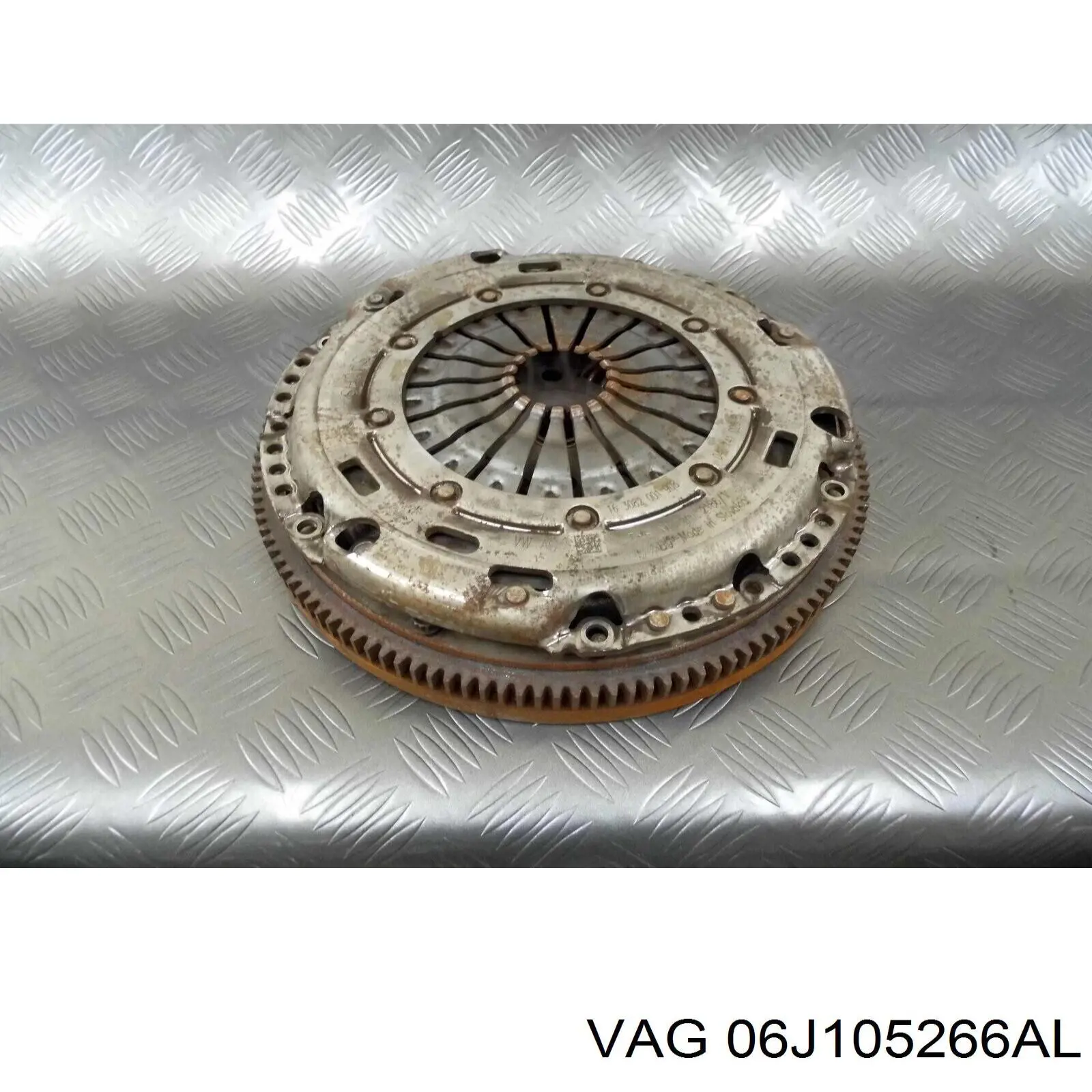 Маховик зчеплення VAG 06J105266AL