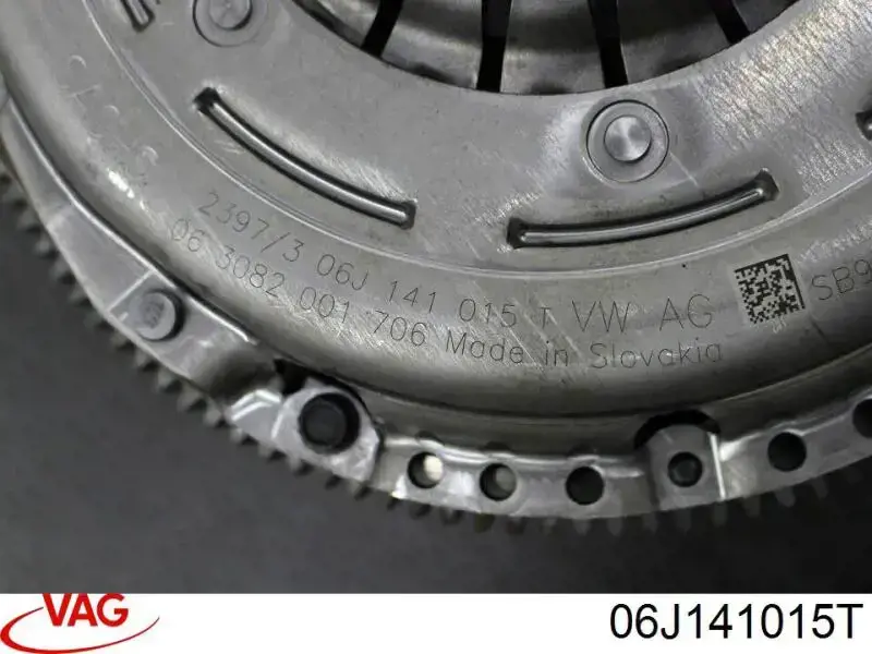 Купити 06J141015M VAG Комплект зчеплення (диск, корзина, підшипник)