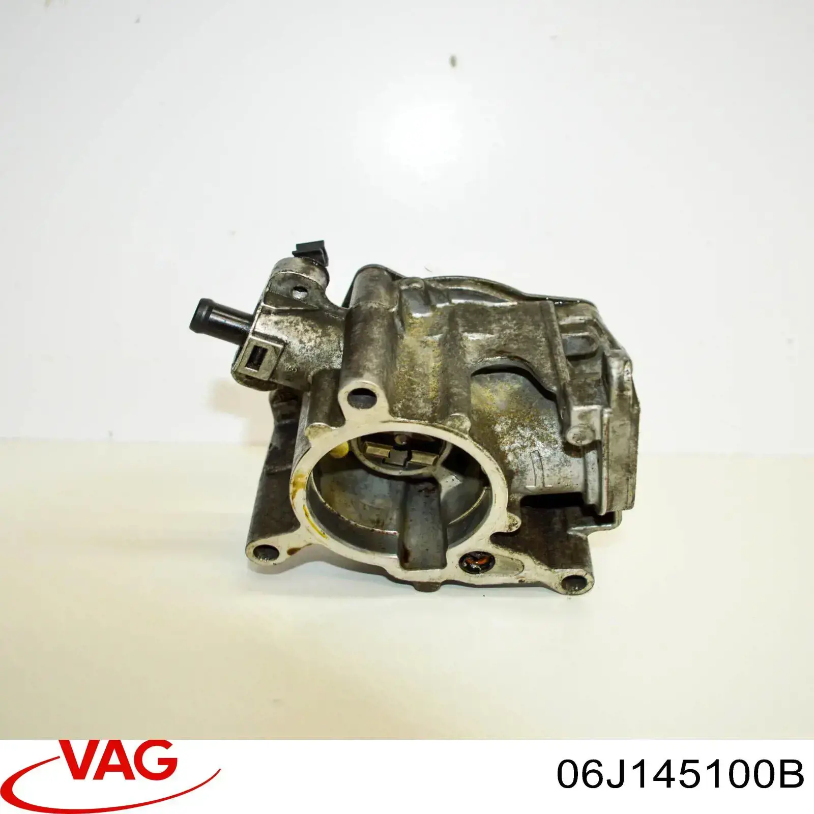 Насос вакуумний VAG 06J145100AC ціна, від 23.36 USD