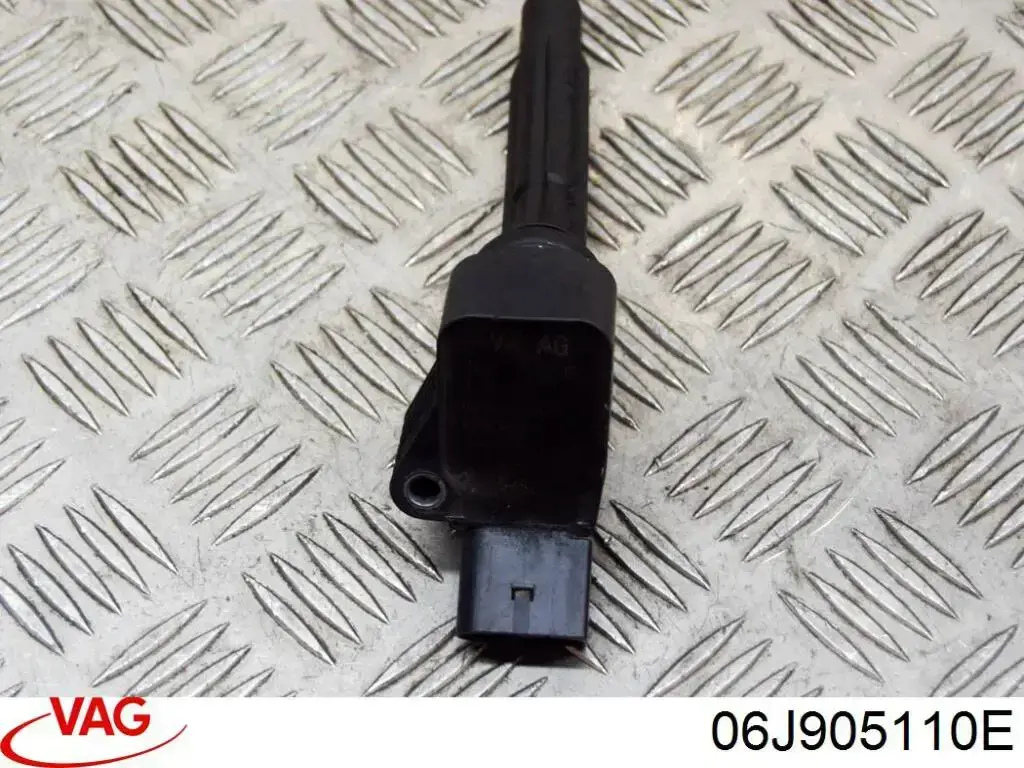 Котушка запалювання 06J905110E VAG