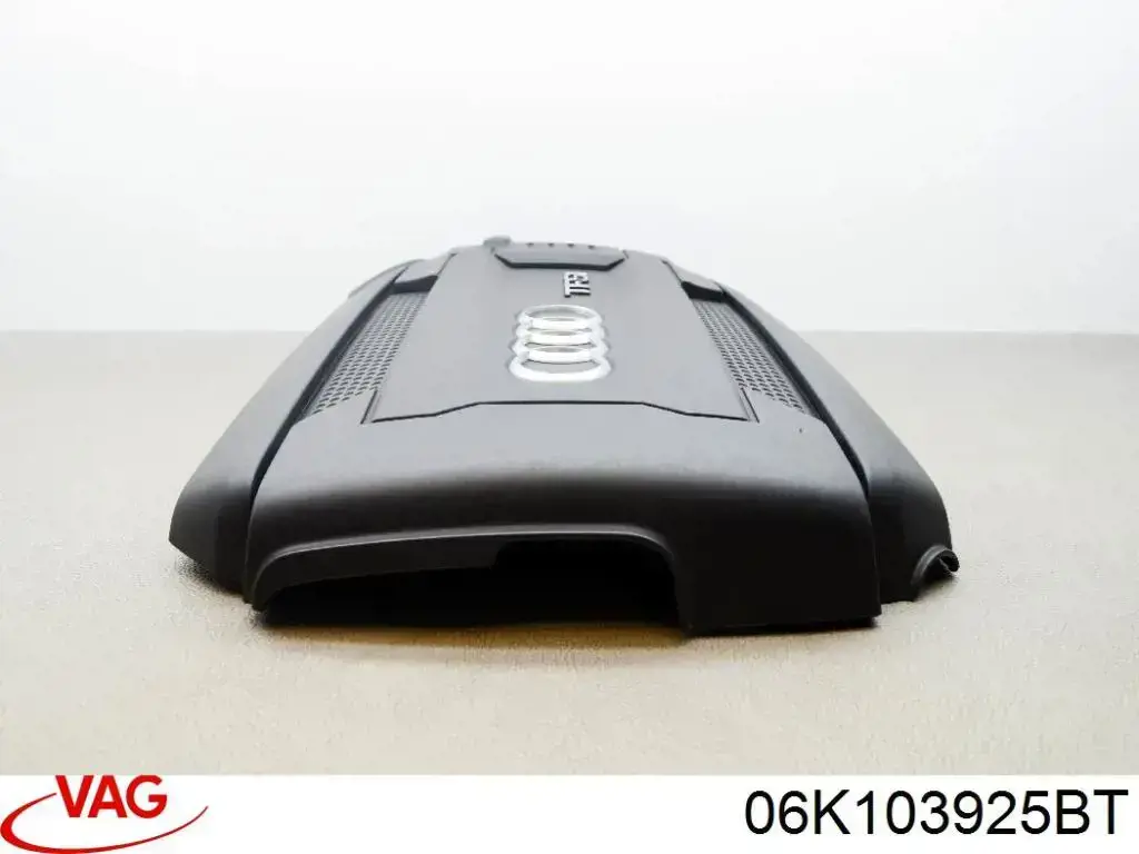 Кришка двигуна декоративна VAG 06K103925BT ціна, від 31.66 USD