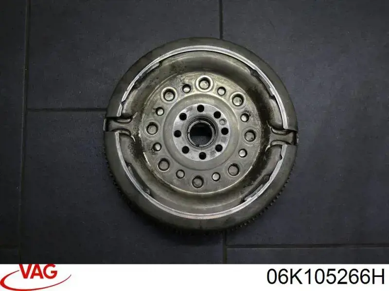 Маховик 06K105266H VAG