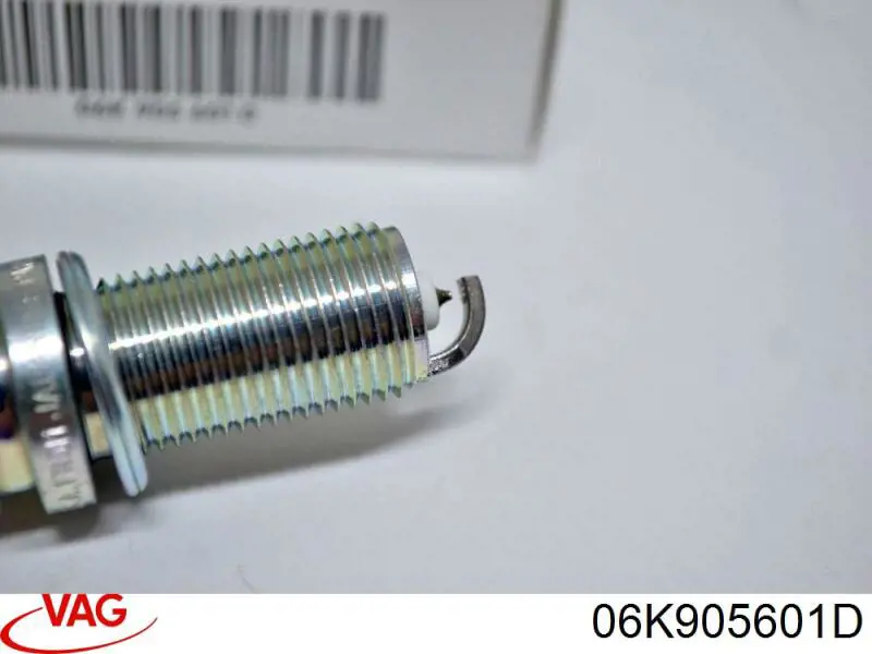 Купити PAC905601 VAG Свічка запалювання