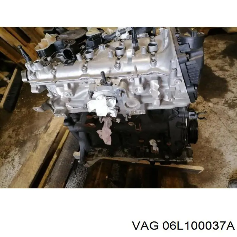 06L100037A VAG Мотор в зборі