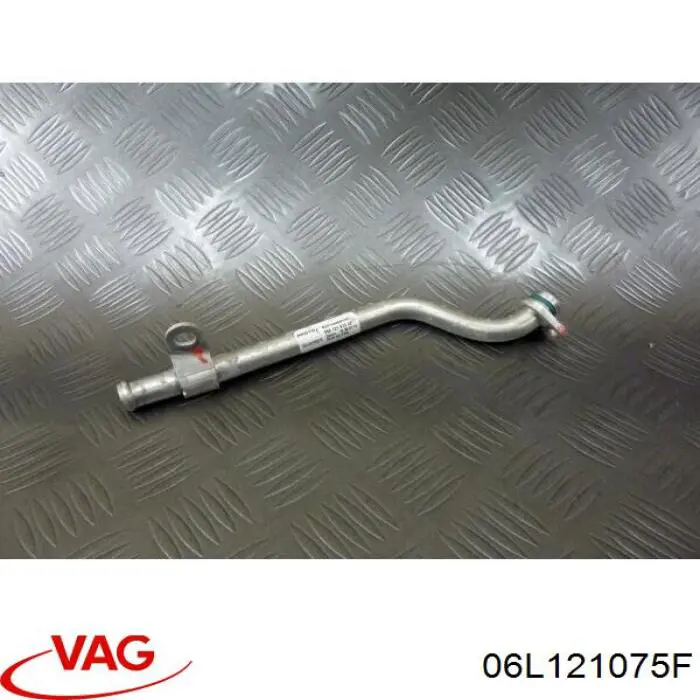 Патрубок термостата 06L121075F VAG