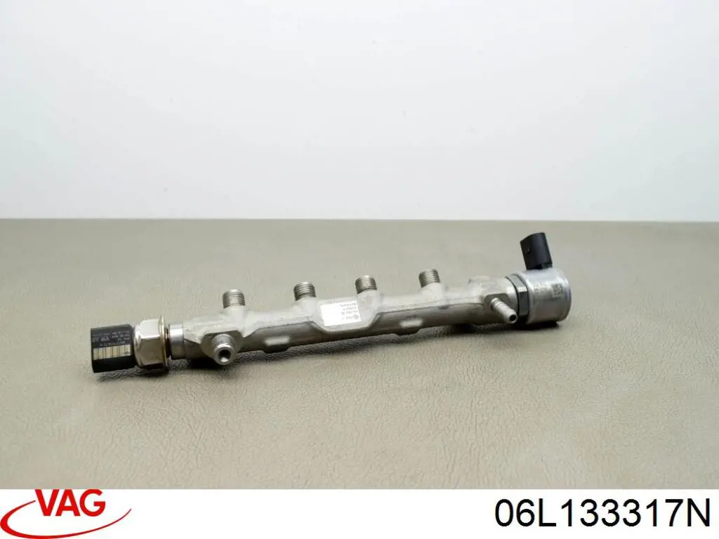 Купити 06L133317E VAG Розподільник палива