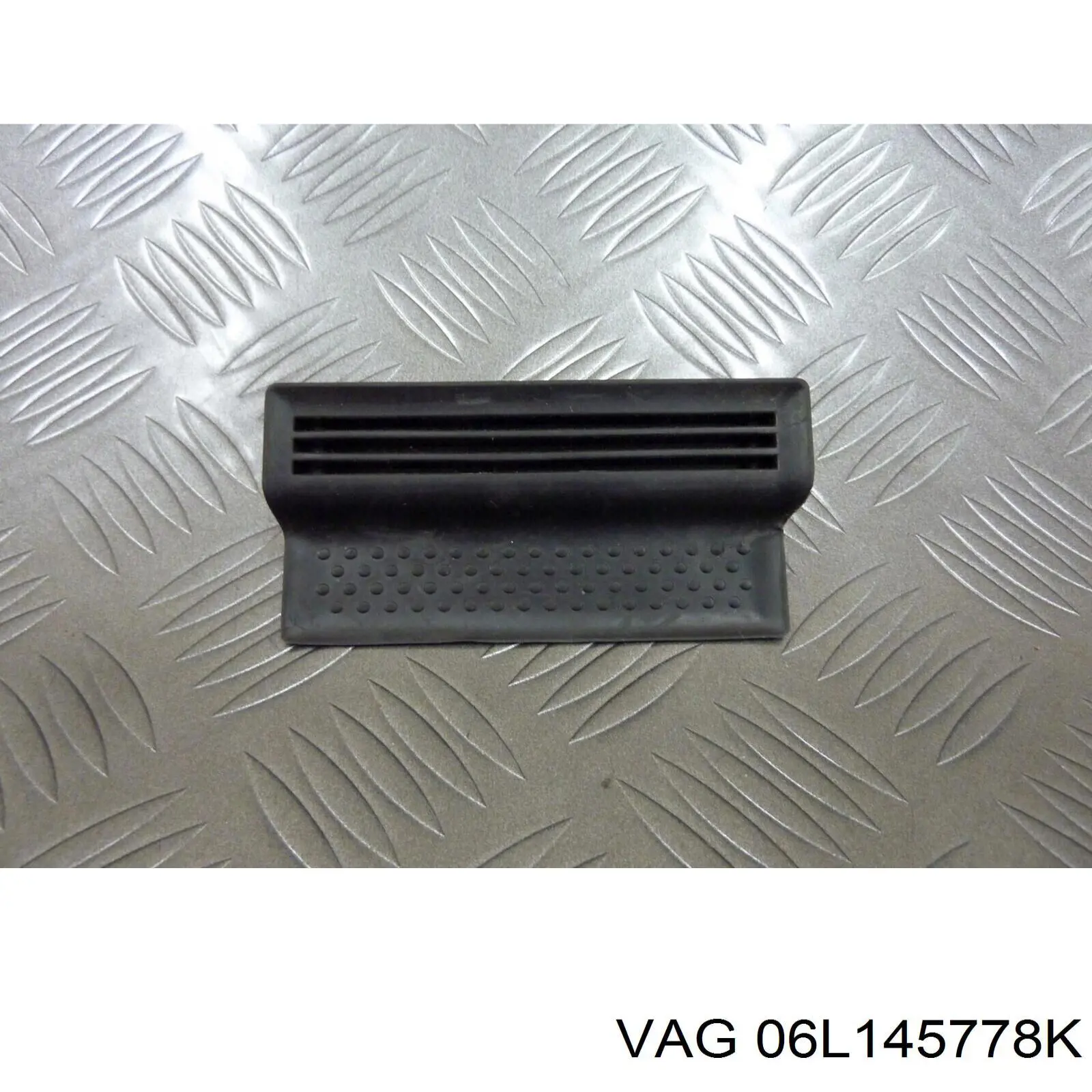 Трубка/шланг подачі масла до турбіни 06L145778K VAG