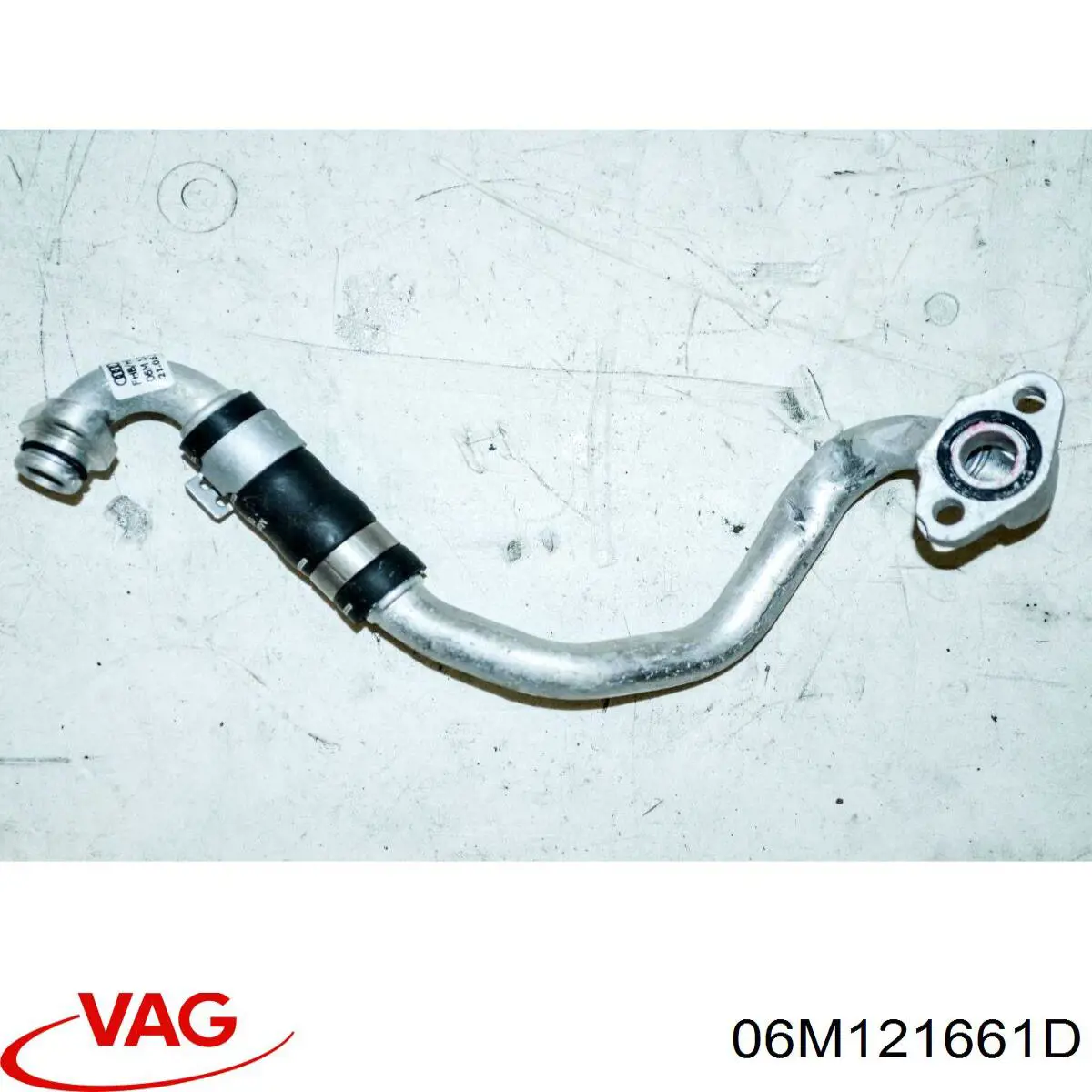06M121661D VAG Шланг (патрубок) охолодження генератора, обратка
