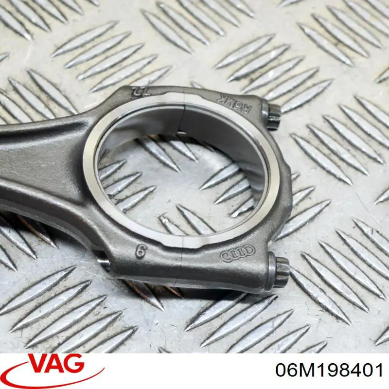 Шатун поршня двигуна VAG 06M198401