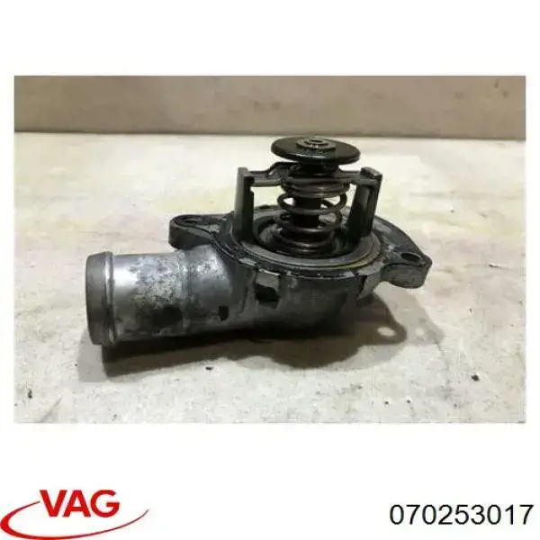 Купити 070253017 VAG Випускний колектор