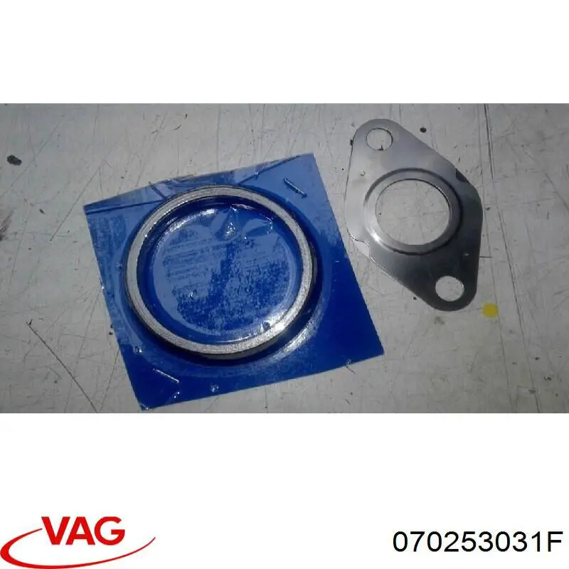 Купити 070253031F VAG Випускний колектор