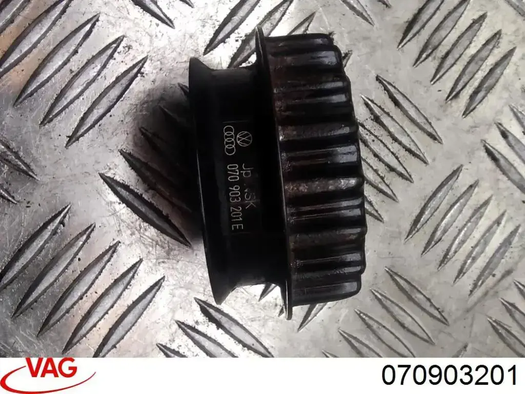 Купити 070903201 VAG Шків генератора
