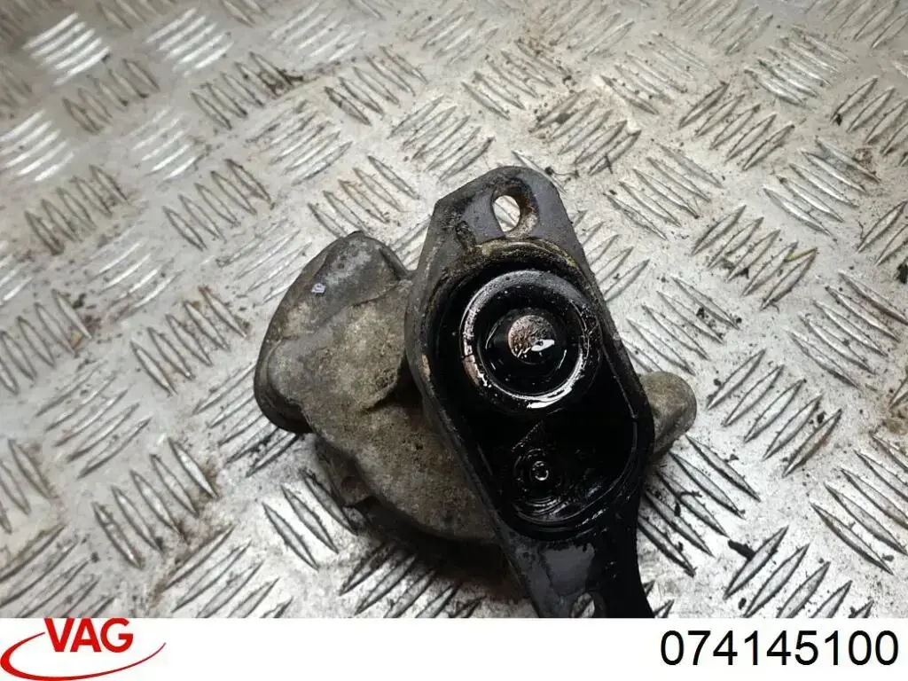 Купити 074145100 VAG Вакуумний насос