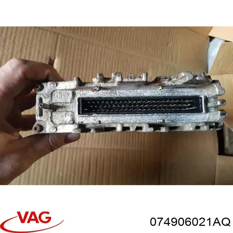 Купити 074906021AQ VAG Модуль управління двигуном