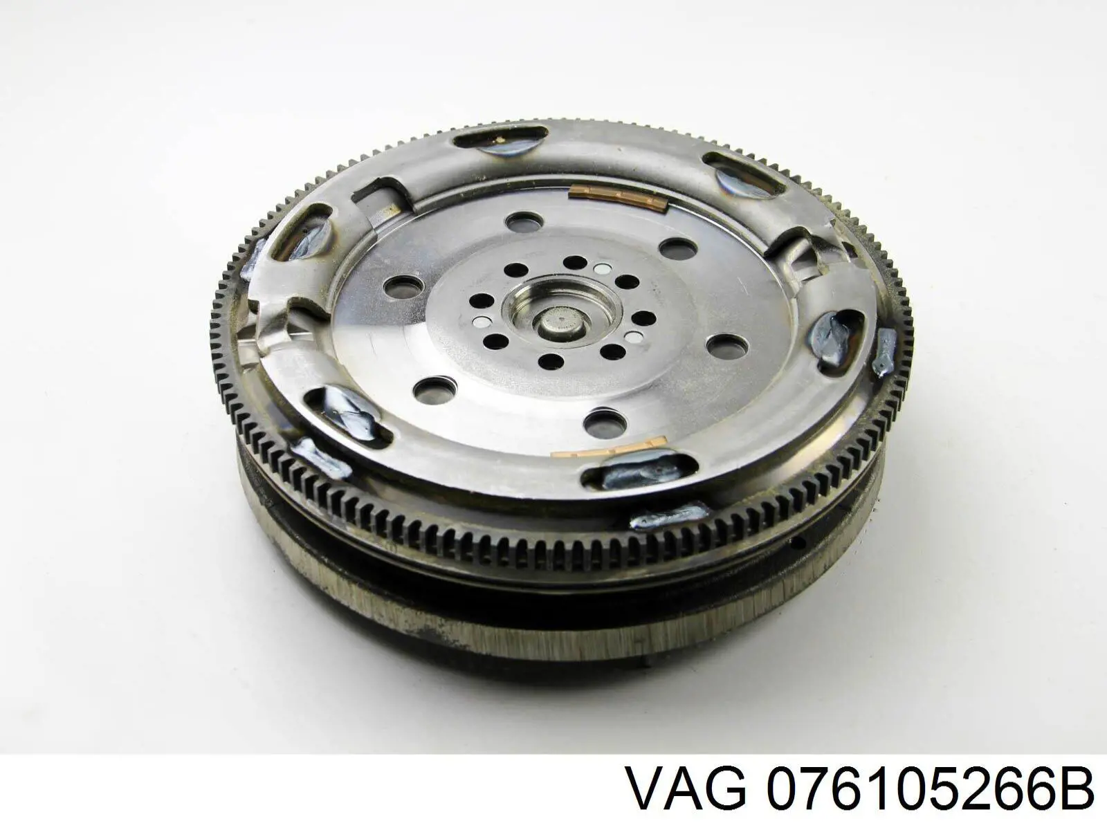 Купити 076105266B VAG Маховик із зубчастим ободом в зборі