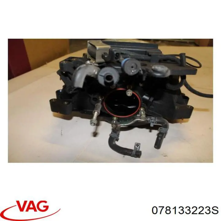 Колектор впускний VAG 078133151CE ціна, від 25.42 USD