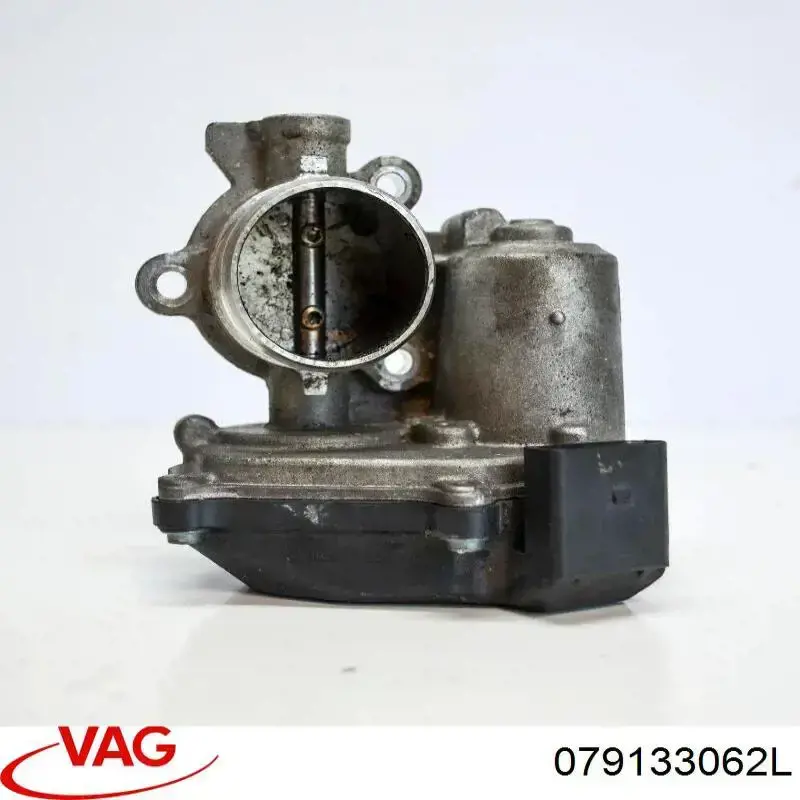 Купити 079133062M VAG Дросільна заслінка