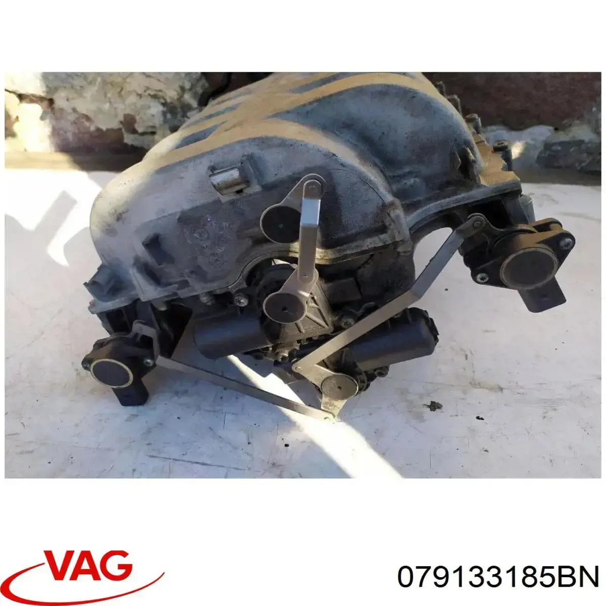 Купити 079133185AC VAG Впускний колектор