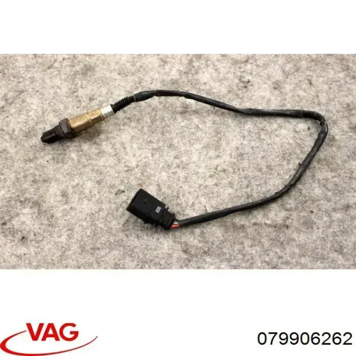 Лямбда-зонд, датчик кисню до каталізатора, лівий 079906262 VAG