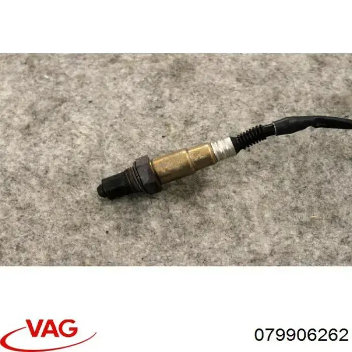 Лямбда зонд до каталізатора, лівий VAG 079906262