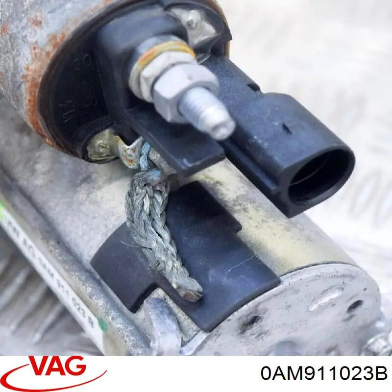 Стартер 0AM911023B VAG