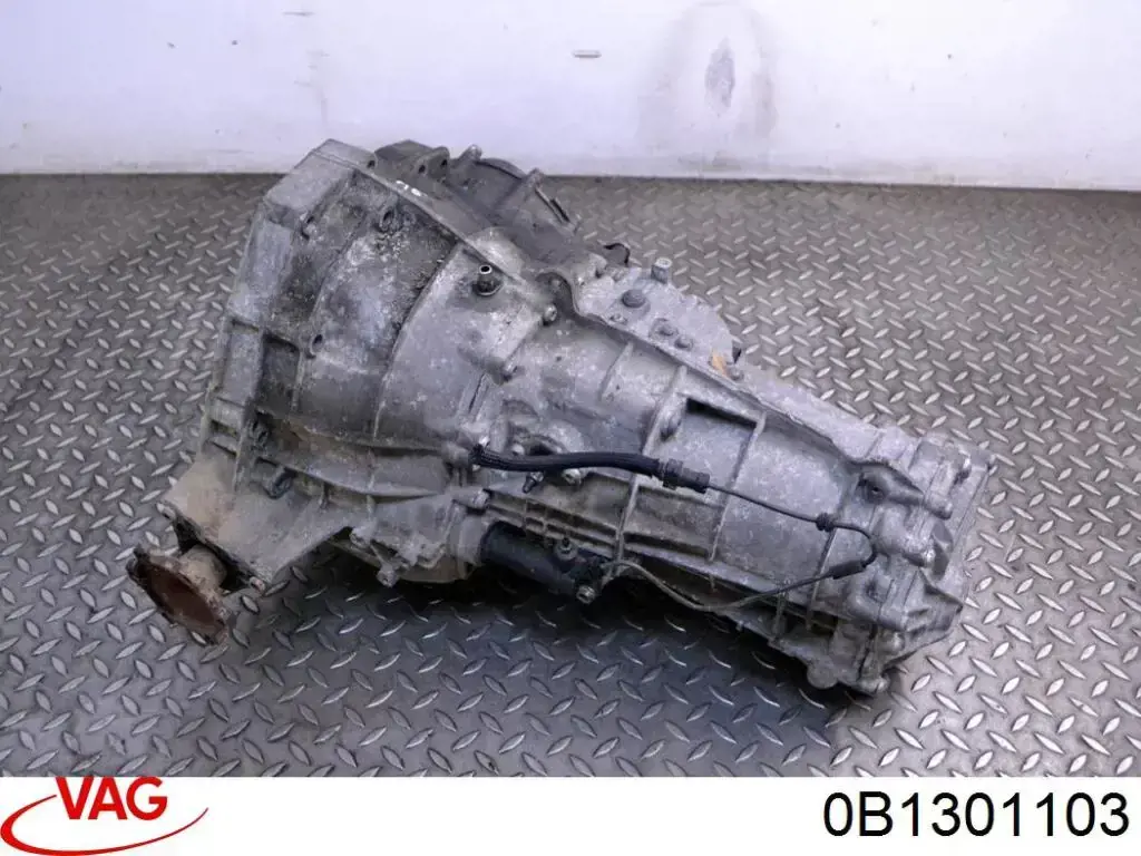 0B1301103 VAG Корпус КПП