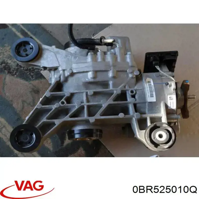 Купити 0CQ525010D VAG Редуктор середнього моста (головна передача)