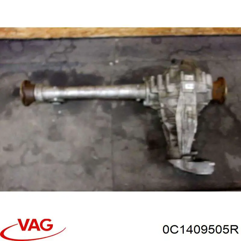 0C1409505R VAG Редуктор колісний моста переднього