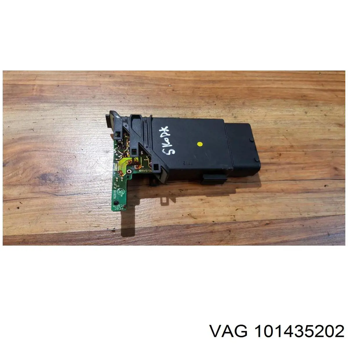  101435202 VAG