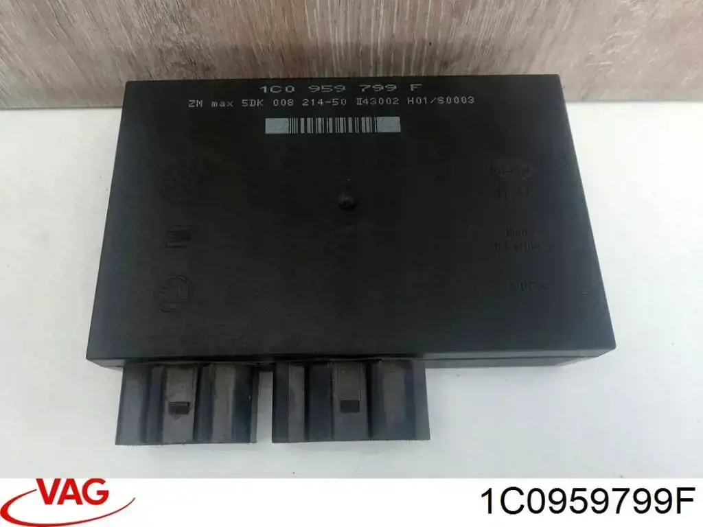 1C0959799F VAG Блок комфорту