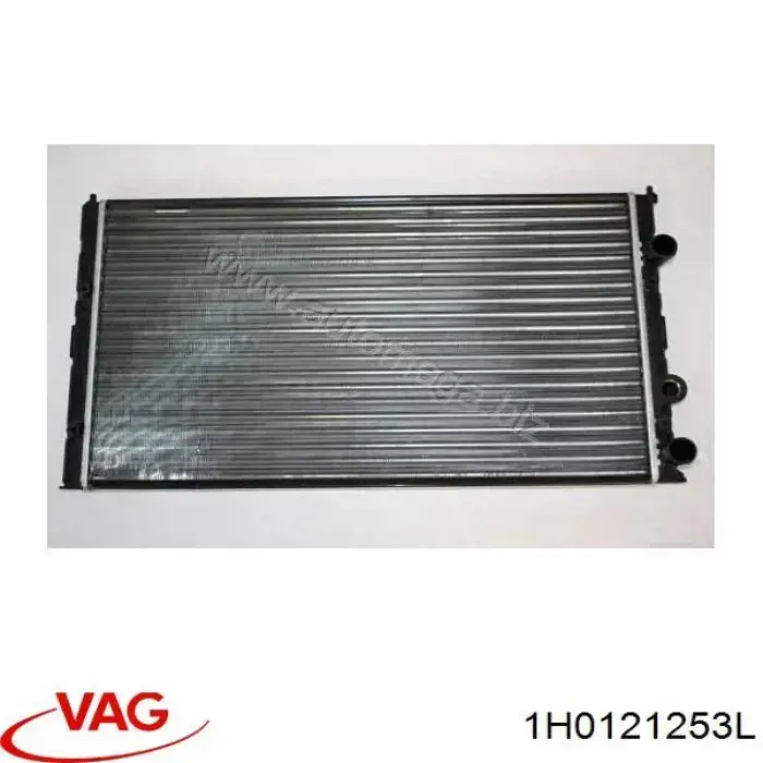 1H0121253L VAG радіатор охолодження двигуна