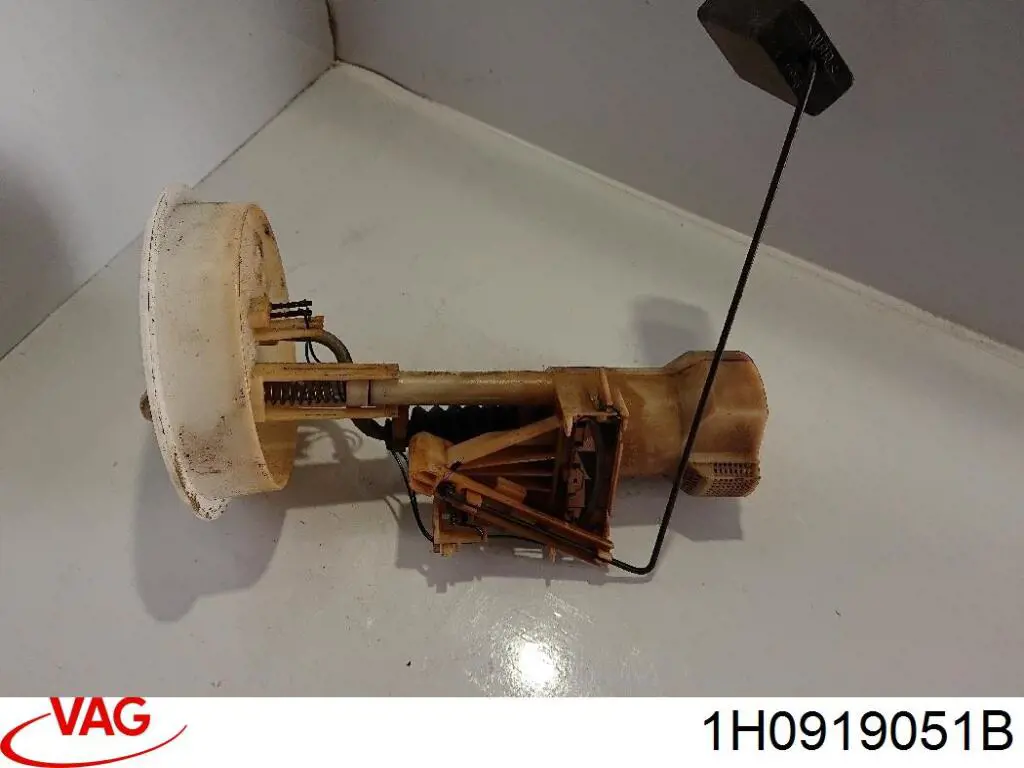 Датчик покажчика рівня палива VAG 1H0919051B ціна, від 11.29 USD