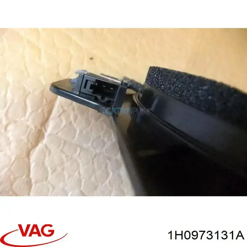 Роз'єм (фішка) генератора 1H0973131A VAG