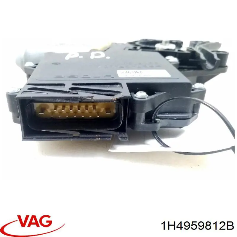 Купити 1H4959812B VAG Двигун стеклопод'емника двері задньої, правої