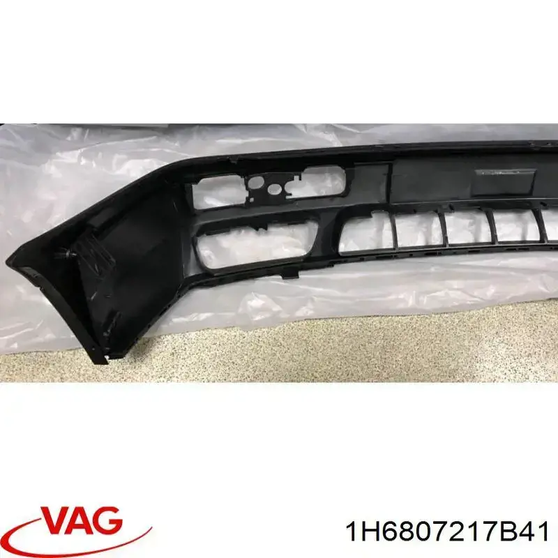 Передній бампер 1H6807217B41 VAG