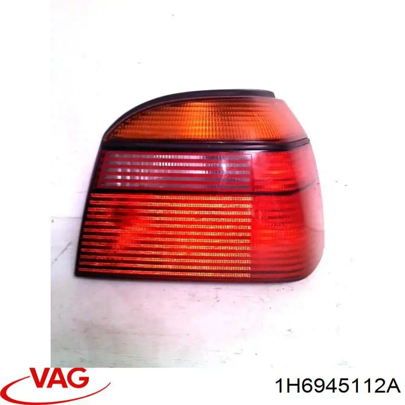 Купити 1H6945112A VAG Задня права фара