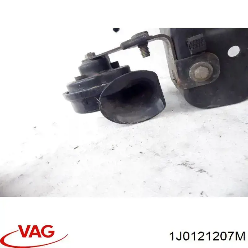 Купити 1J0121207M VAG Дифузор вентилятора
